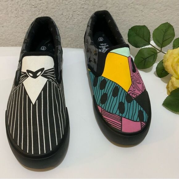 Disney X Ground Up Tim Burton's Nightmare Before Christmas Jack & Sally Loafer's - Picture 2 of 10